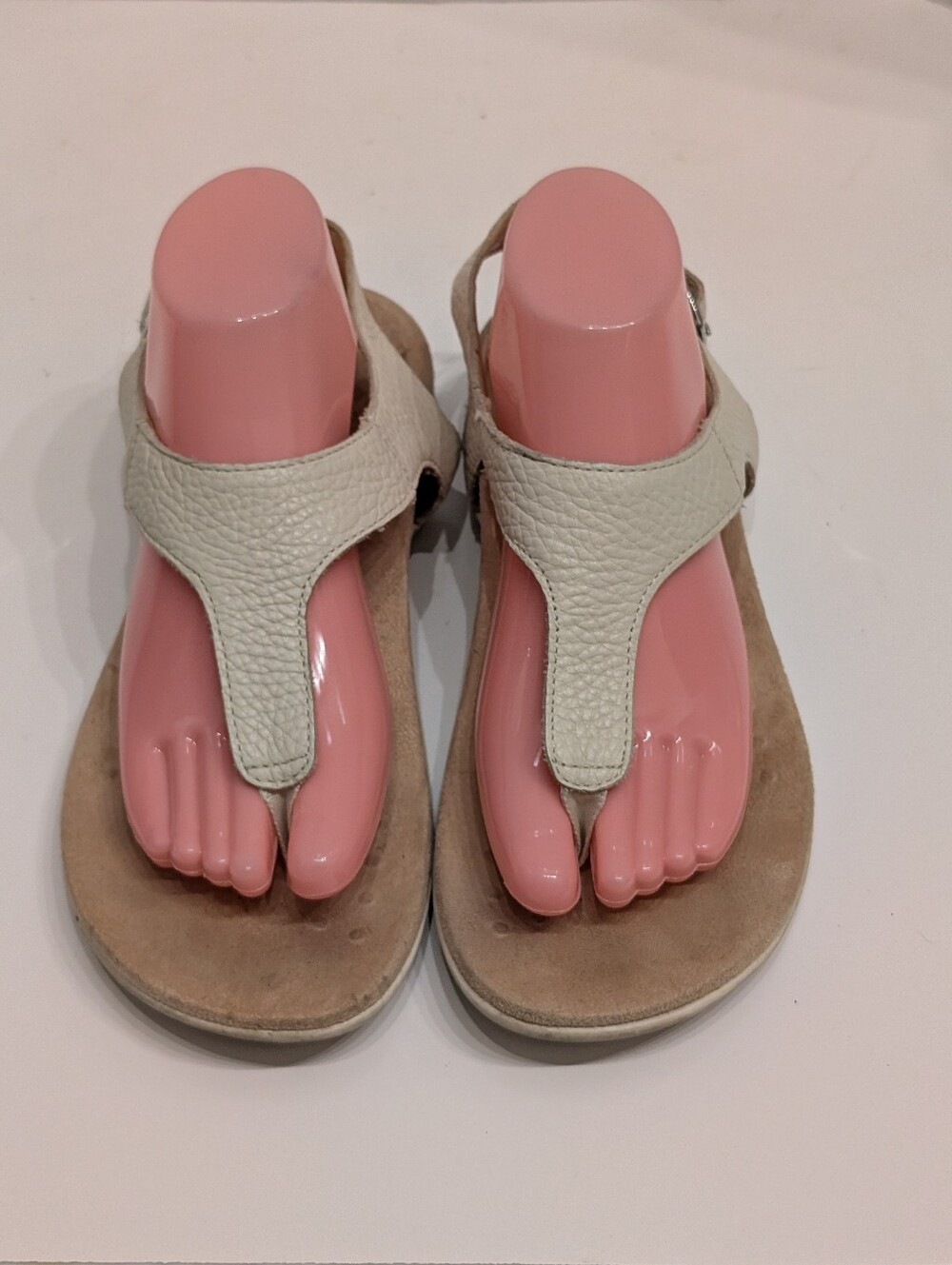 Vionic Terra Women's 8 Wide Cream Adjustable Leather Sandals Arch Support